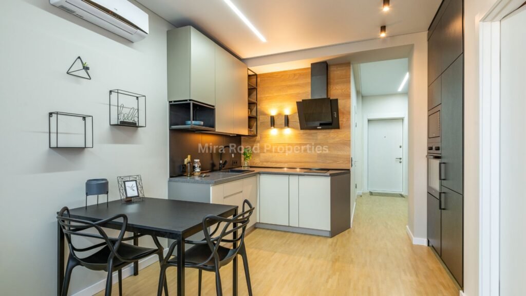 1 BHK rental in Mira Road near station